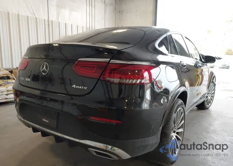 2021 Mercedes-Benz Glc 300 4Matic Coupe из США, поврежденный, VIN W1N0J8EBXMF866676